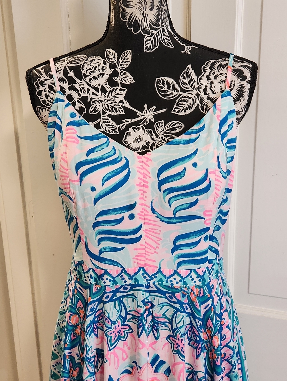 🆕️ 🦄VERY HTF Lilly Pulitzer🦄 - Harmonee Dress - Picture 9 of 16
